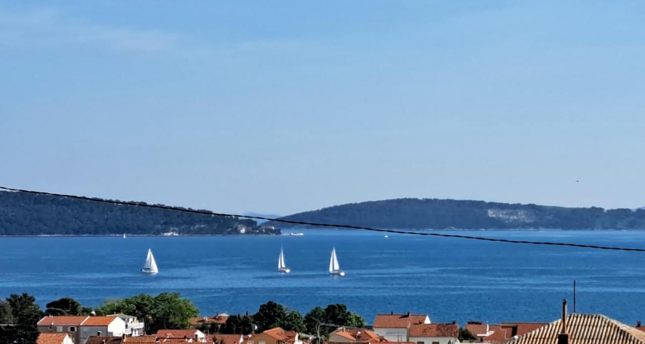 Holiday Apartman Kaštela Exterior foto